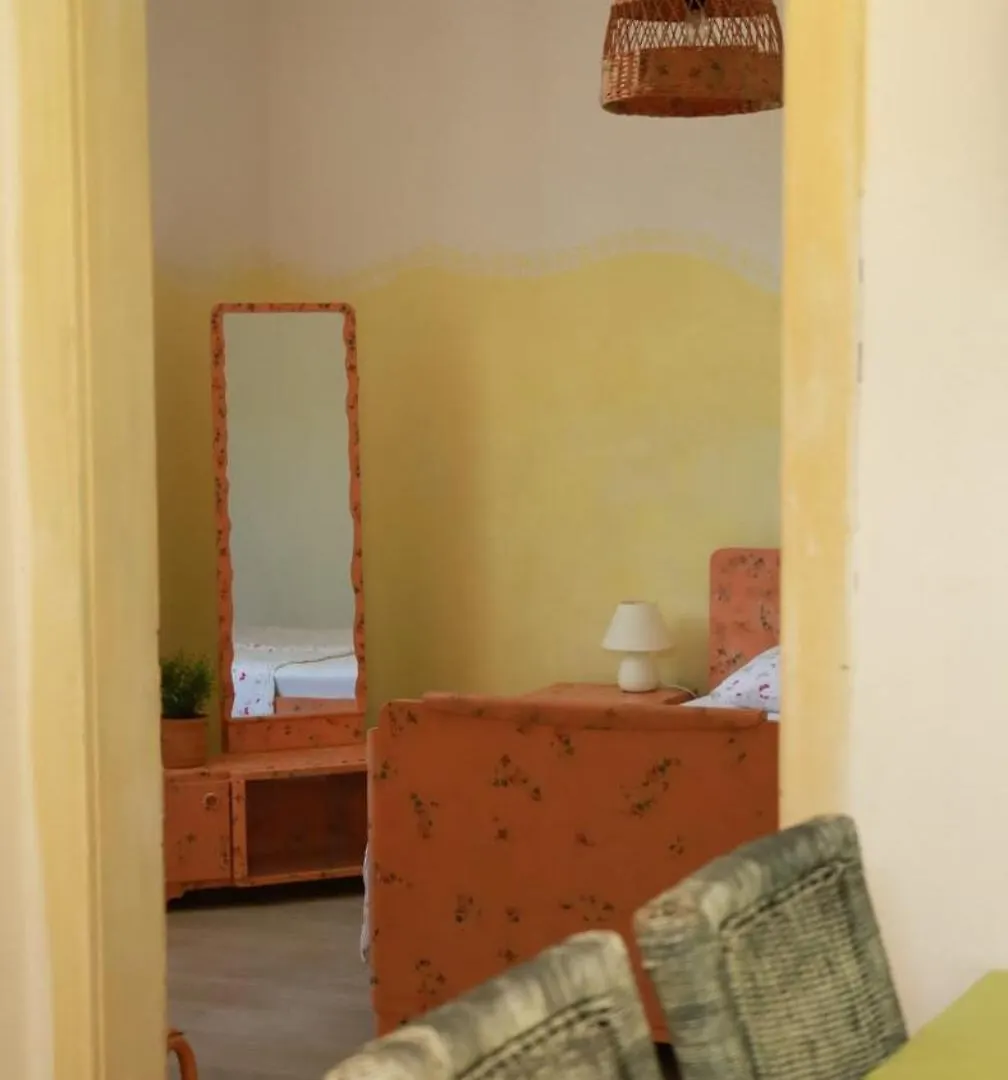 באניולה Apartments Oleander And Glicinija